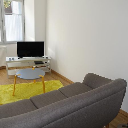 Le 4 Apartman Saint-Junien Kültér fotó